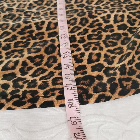 Michael Michael Kors Leopard Print Skirt Size 4P - Picture 9 of 11